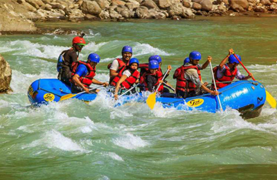 Uttarakhand Tourist Places 13 rishikesh-river-rafting3